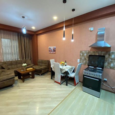 Metta Tbilisi Apartment מראה חיצוני תמונה
